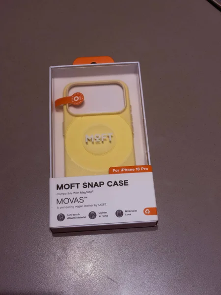 Кейс Moft для iPhone 18/17 Pro
