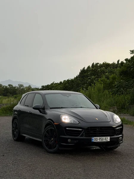 Porsche Cayenne Turbo S