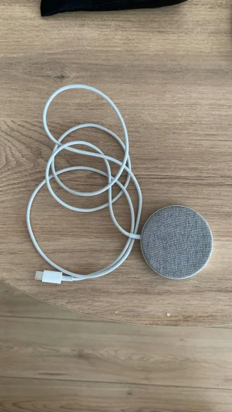 Магнитная беспроводная зарядка USB-C для iPhone