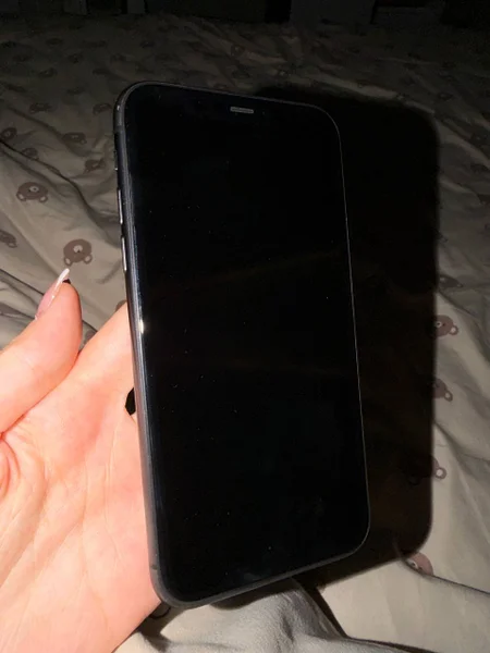 iPhone 11 Black 74%