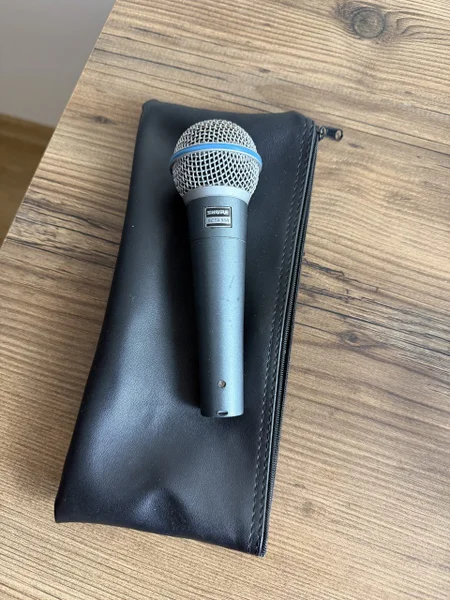 **Микрофон Shure Beta 58A + чехол**