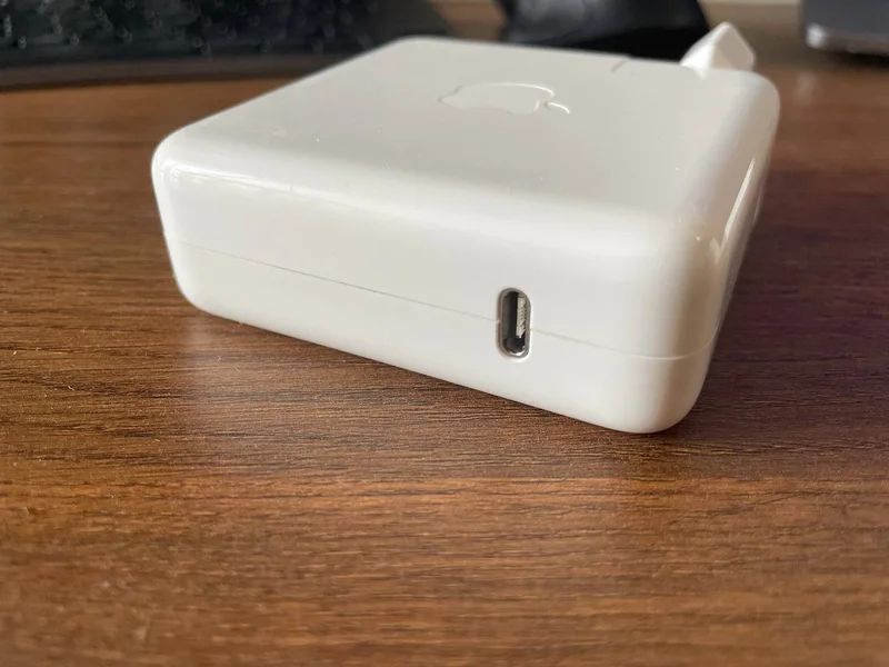 Кабель USB-C ↔ USB-C 2 метра