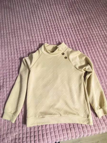 Женские блузки