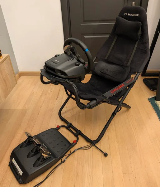 Игровой набор: руль Logitech G29 с педалями и кресло Playseat