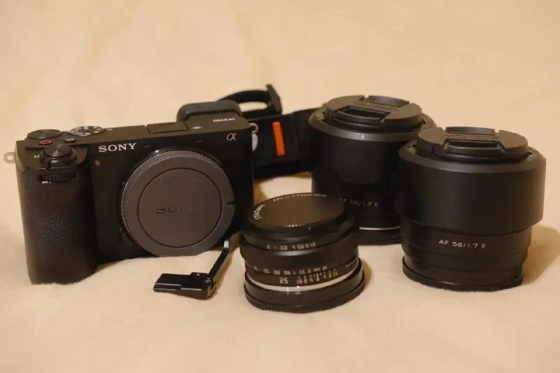Фотоаппарат Sony a6700 с набором линз (Viltrox и TTArtisan)