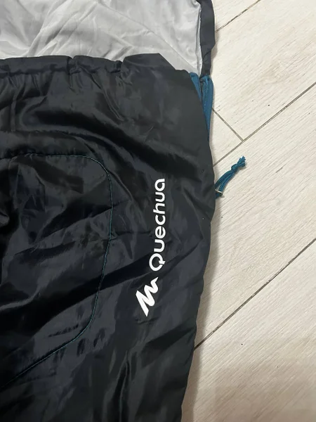 **Спальный мешок Quechua🏕️**