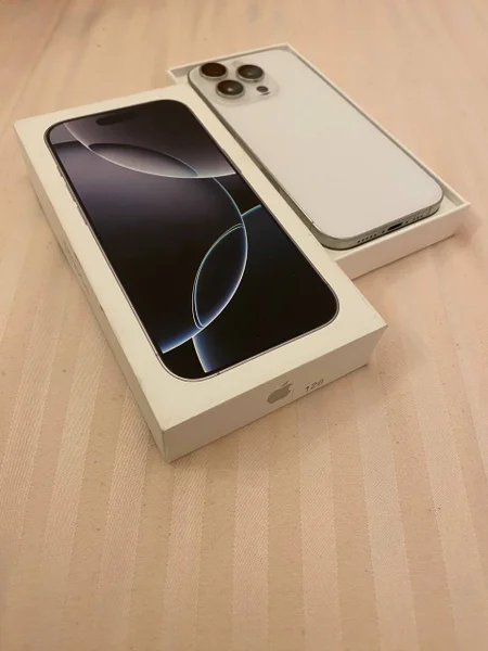 iPhone 16 Pro