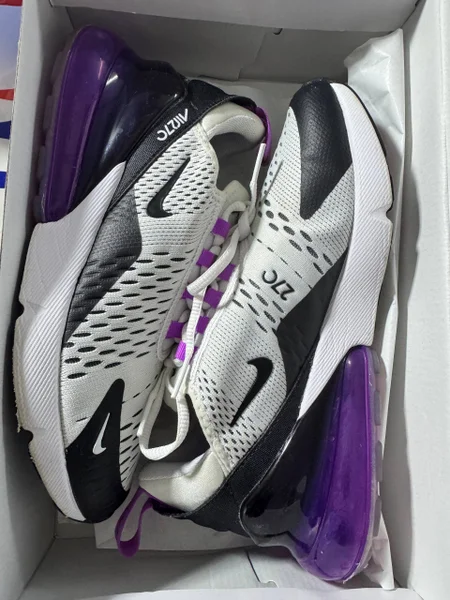 Кроссовки Nike Air Max 270