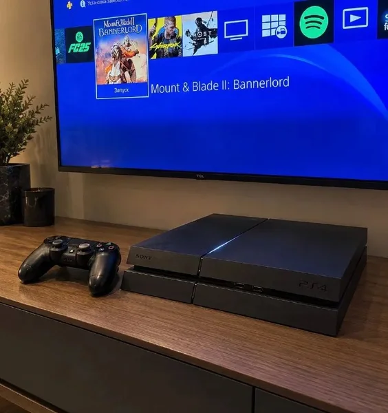 PlayStation 4