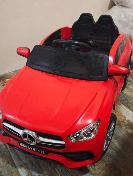 детский автомобиль Mercedes GLE Coupe Red