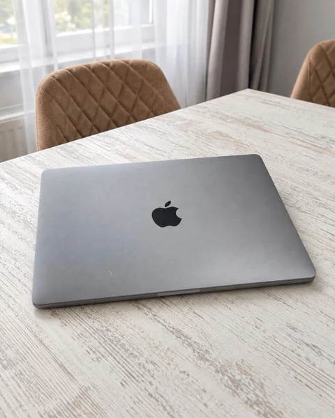 MacBook Air 13 M3 8GB/256GB