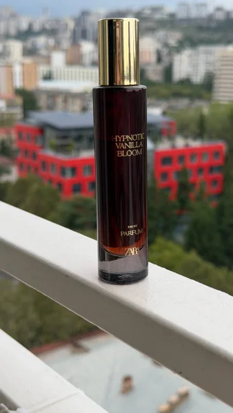 Парфюм Zara Hypnotic Vanilla Bloom