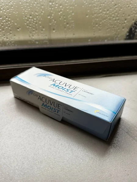Acuvue Moist 1-Day (30 шт)