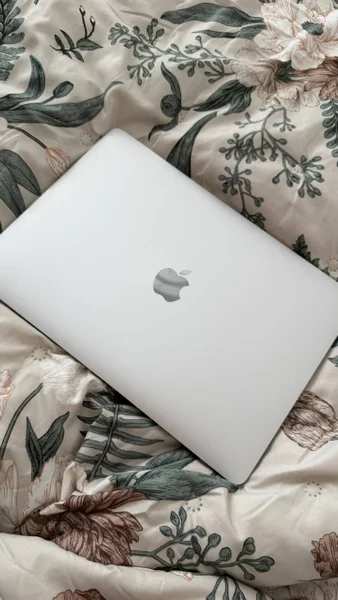 MacBook Pro 13