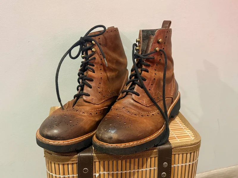 Кожаные ботинки Clarks броги