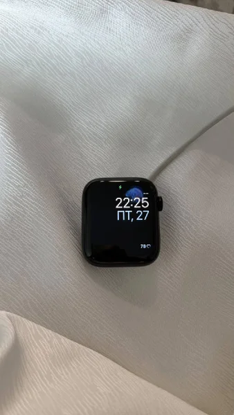 Apple Watch SE 2nd Gen 44mm GPS