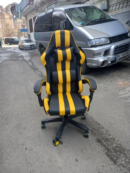 Кресло