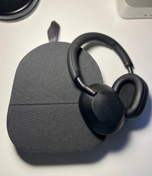 Наушники Sony WH-1000XM5 Black