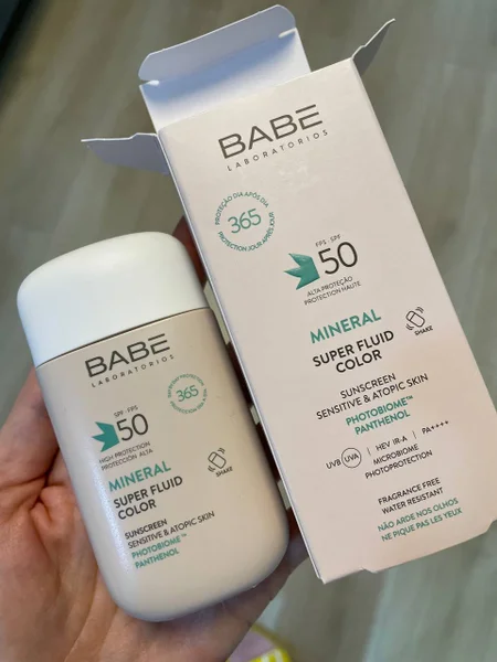 Солнцезащитный флюид Babe Laboratorios