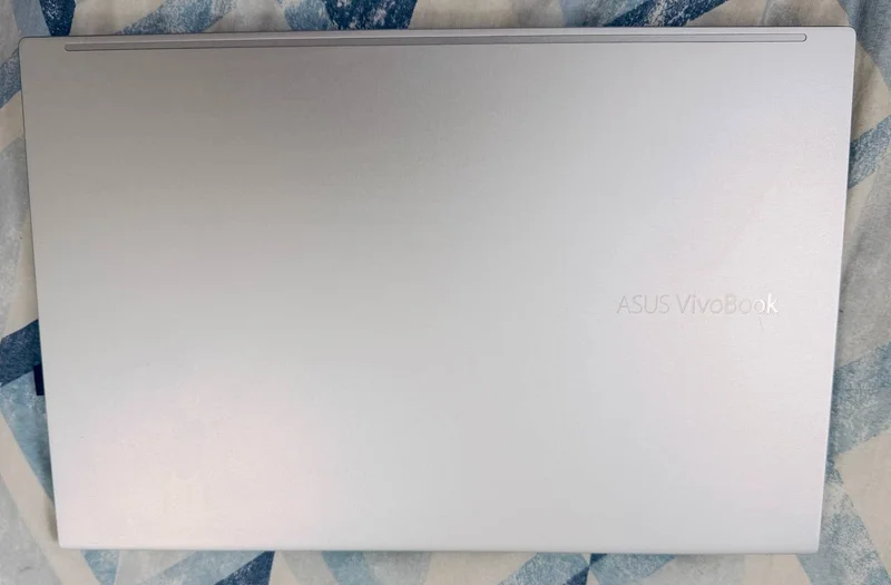 ASUS VivoBook AMD Ryzen 5