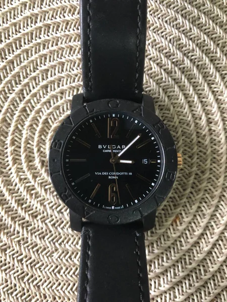 Швейцарские часы Bulgari CarbonGold