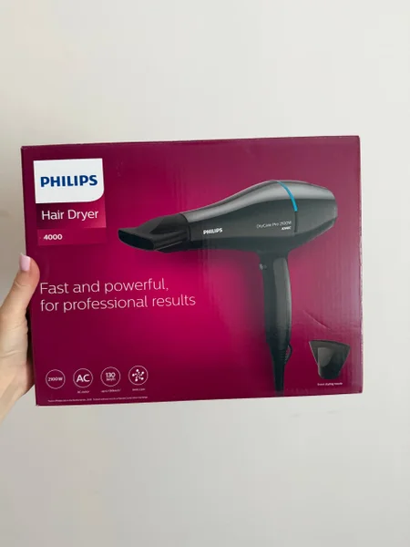 Фен Philips DryCare Pro 4000
