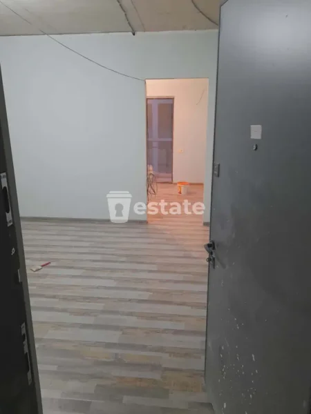 Продам зелёный каркас на новом бульваре