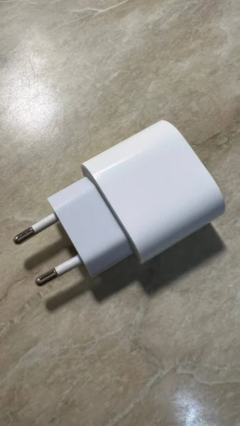 Apple USB-C 20