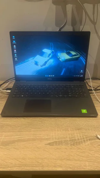 Ноутбук Dell Latitude 3510 i7-10510U 16GB SSD 256GB