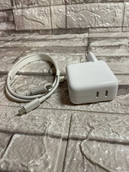 Зарядка Apple 35W Dual USB-C + кабель