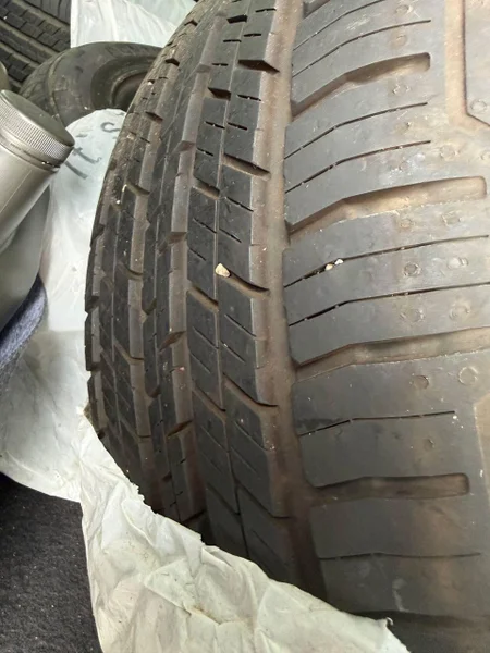 Шины Continental 235/50 R18 3 шт