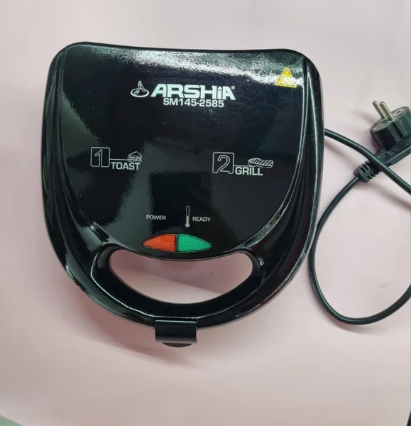 Сэндвичница-тостер Arshia SM145-2585