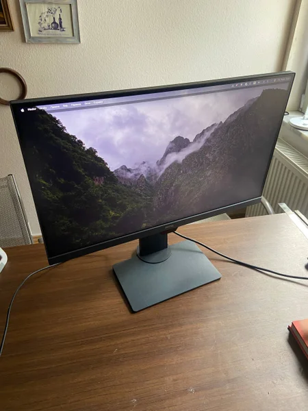 27" монитор BenQ PD2705Q Designer Monitor