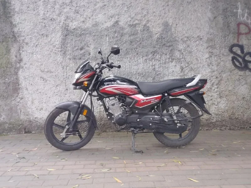 Мотоцикл Honda Shine 100cc