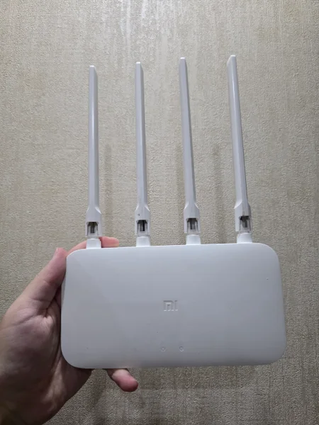 WiFi роутер Xiaomi Mi Router 4A
