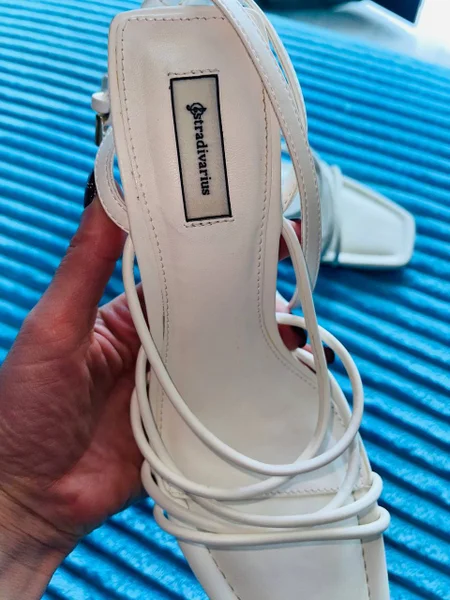 Джинсовые шорты Zara