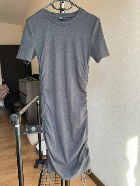 🌷платье Zara трикотажное, L