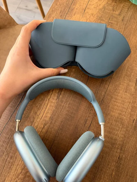 Apple AirPods Max 2 Blue
