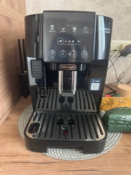 Кофемашина DeLonghi