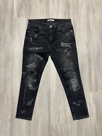 Джинсы Zara