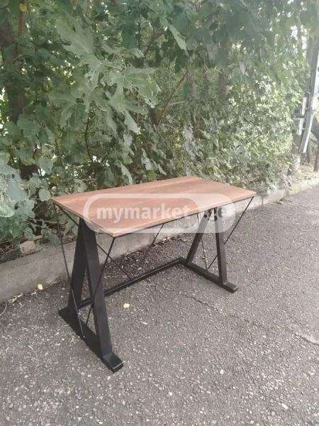 Компьютерный стол / офисный стол