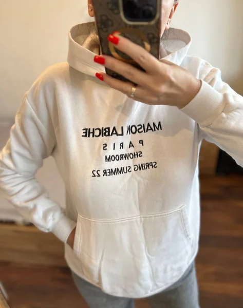 Белый свитшот на флисе