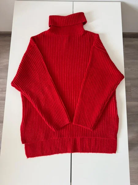 Свитер женский H&M