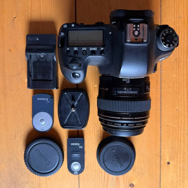 Фотоаппарат Canon EOS 6D