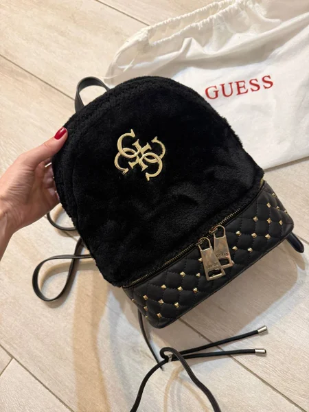 Меховой рюкзак Guess оригинал