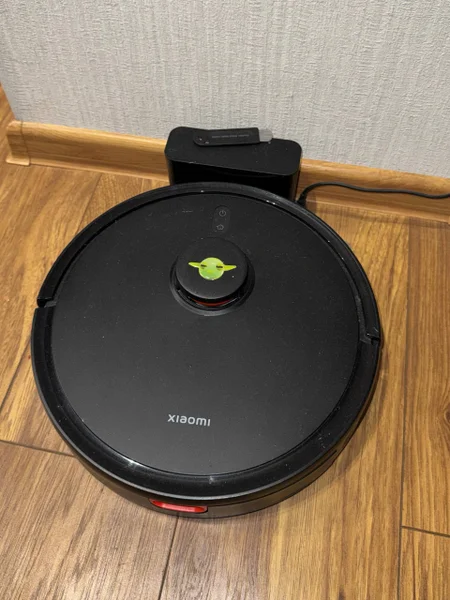**Roborock Robot Vacuum Q10 VF Black Робот Пылесос**
