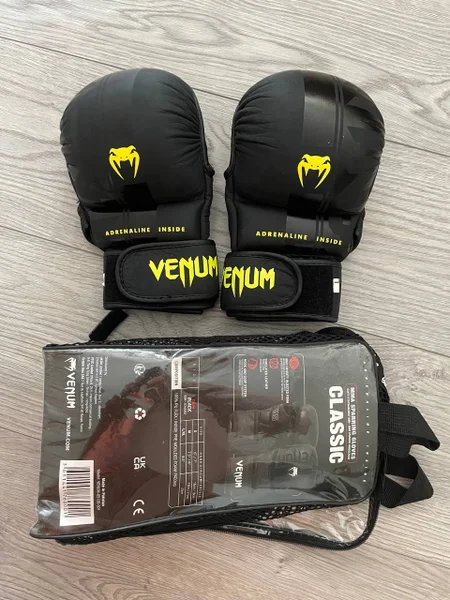 Перчатки для MMA Adrenaline