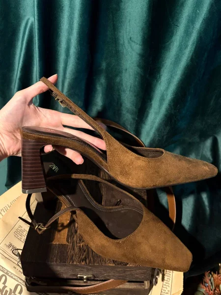 Zara, новые, 38-39 размер