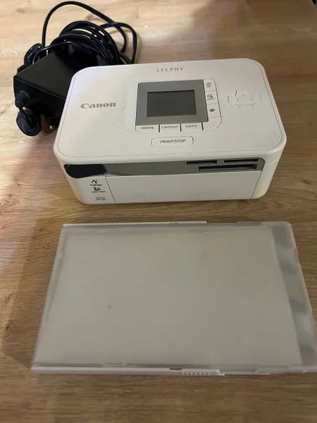 Компактный фотопринтер Canon SELPHY CP740