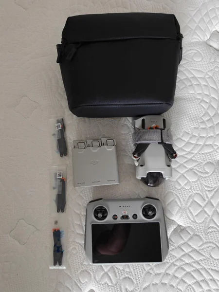 Дрон DJI Avata 2 Combo